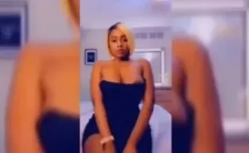 Lekki big girl undress on camera