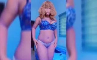 Naija Lady Olivia Goes Naked On Video