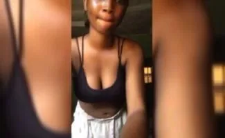 Naomi Strip Naked On Camera