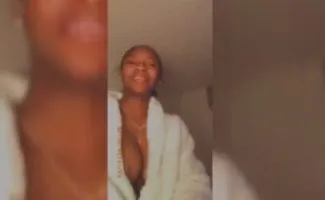 TikTok Influencer Katty Display Her Nice Tits On Camera