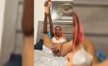 Horny Girl Genevieve Fingering Her Vagina